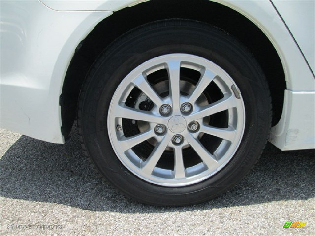 2010 Lancer ES - Wicked White Metallic / Black photo #4