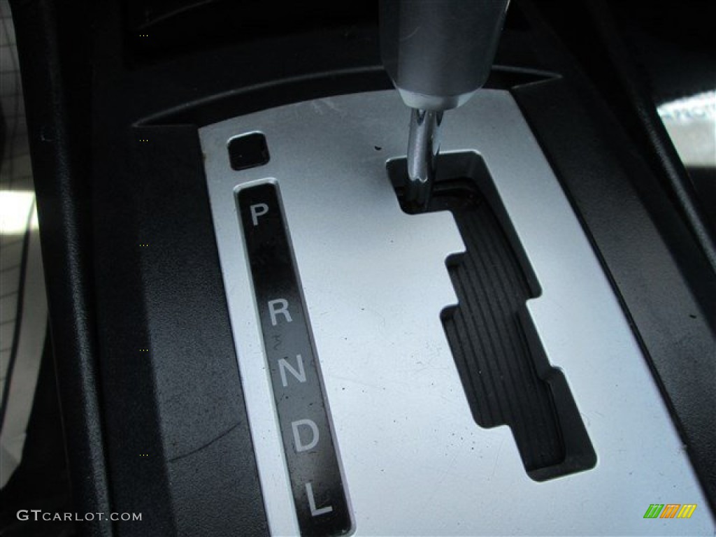 2010 Lancer ES - Wicked White Metallic / Black photo #16