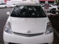 Super White - Prius Hybrid Photo No. 10