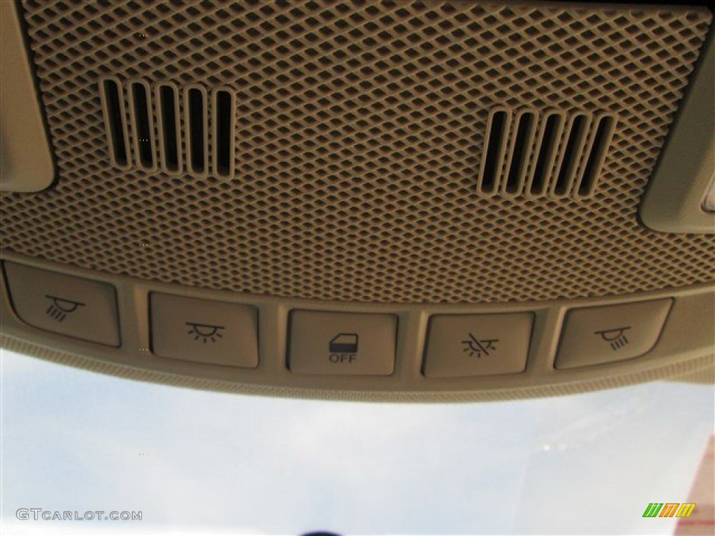 2014 Ford Fusion SE Controls Photo #84206837