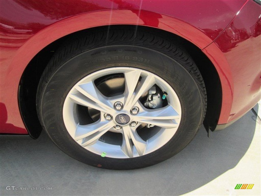 2014 Ford Focus SE Hatchback Wheel Photo #84207233