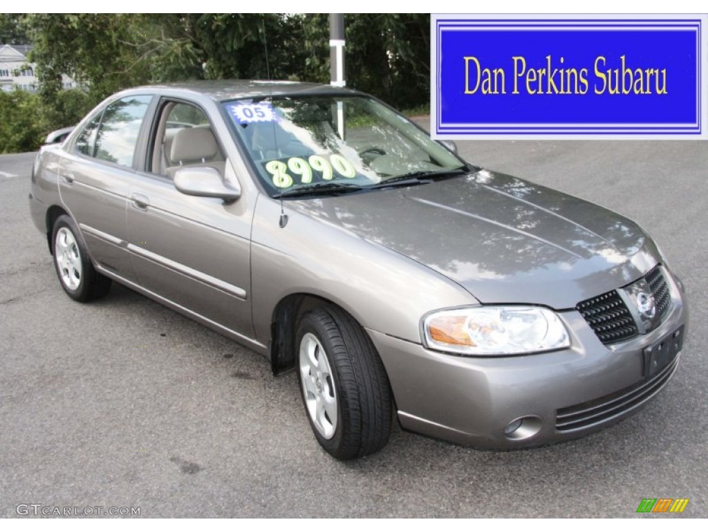 2005 Sentra 1.8 S - Bronze Shimmer / Taupe photo #1