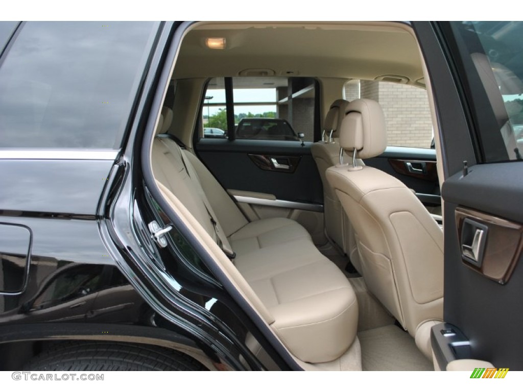 2011 Mercedes-Benz GLK 350 4Matic Rear Seat Photos