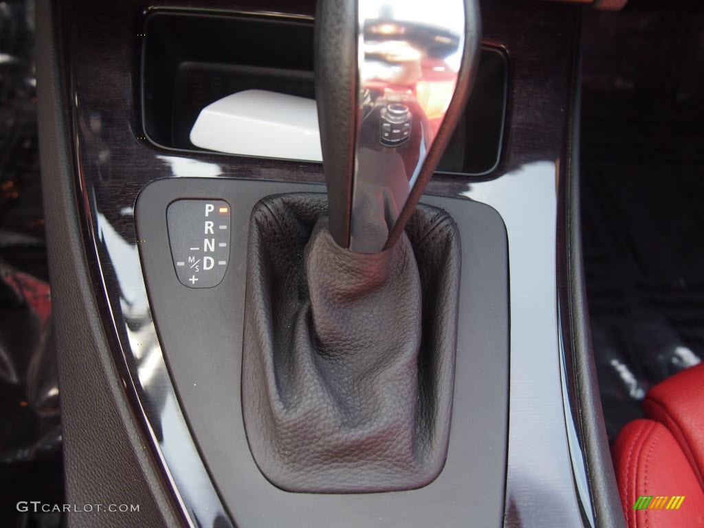 2011 3 Series 328i Convertible - Mineral White Metallic / Coral Red/Black Dakota Leather photo #22