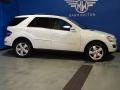 Arctic White - ML 350 4Matic Photo No. 4