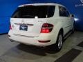 Arctic White - ML 350 4Matic Photo No. 17
