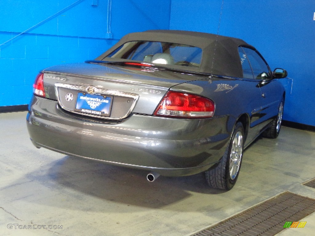 2004 Sebring Limited Convertible - Graphite Metallic / Taupe photo #27