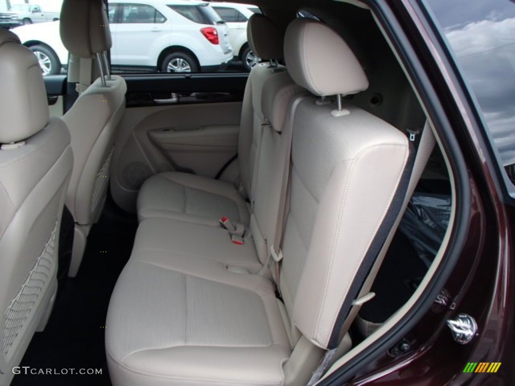 2014 Kia Sorento LX AWD Rear Seat Photo #84220061