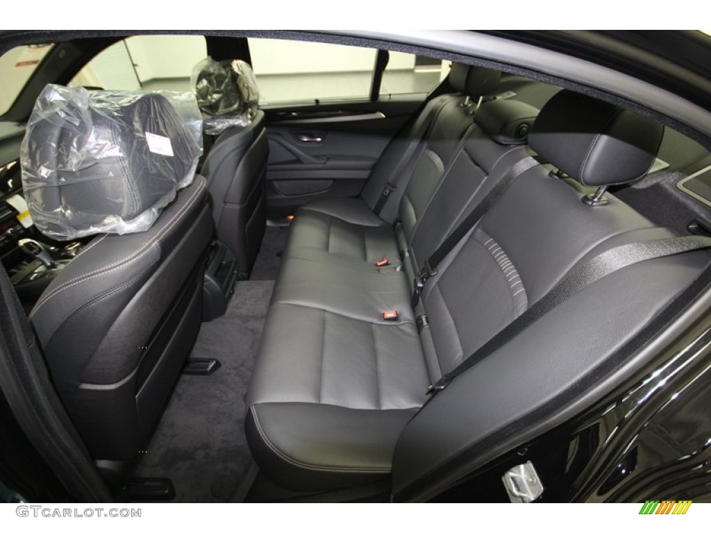 2014 BMW 5 Series 535i Sedan Rear Seat Photo #84221582