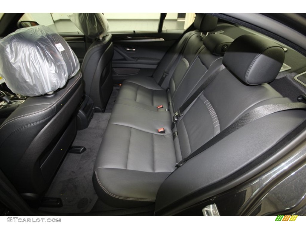 2014 BMW 5 Series 535i Sedan Rear Seat Photo #84222470