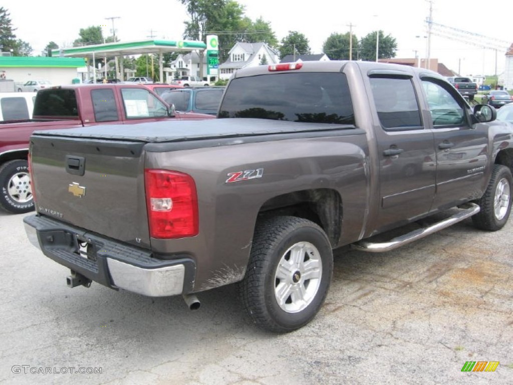 2008 Silverado 1500 LT Crew Cab 4x4 - Desert Brown Metallic / Ebony photo #3