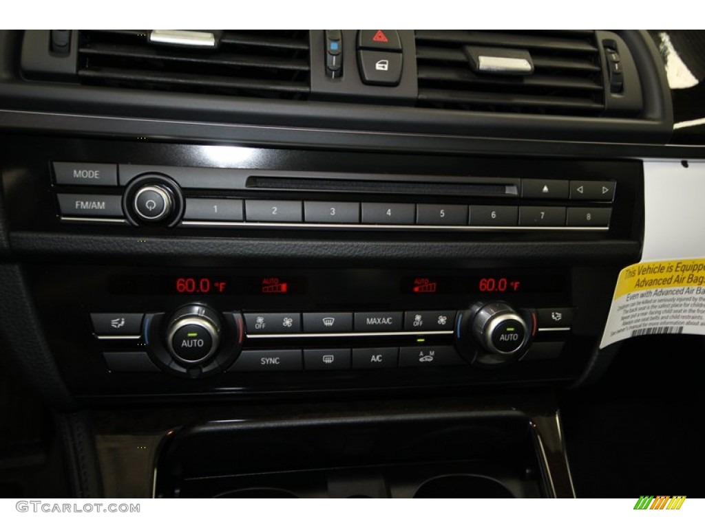 2014 BMW 5 Series 535i Sedan Controls Photo #84225180