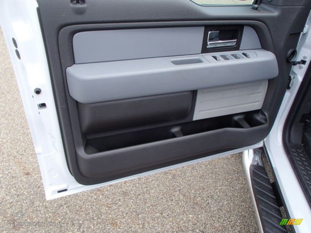 2013 F150 XLT SuperCab 4x4 - Oxford White / Steel Gray photo #11