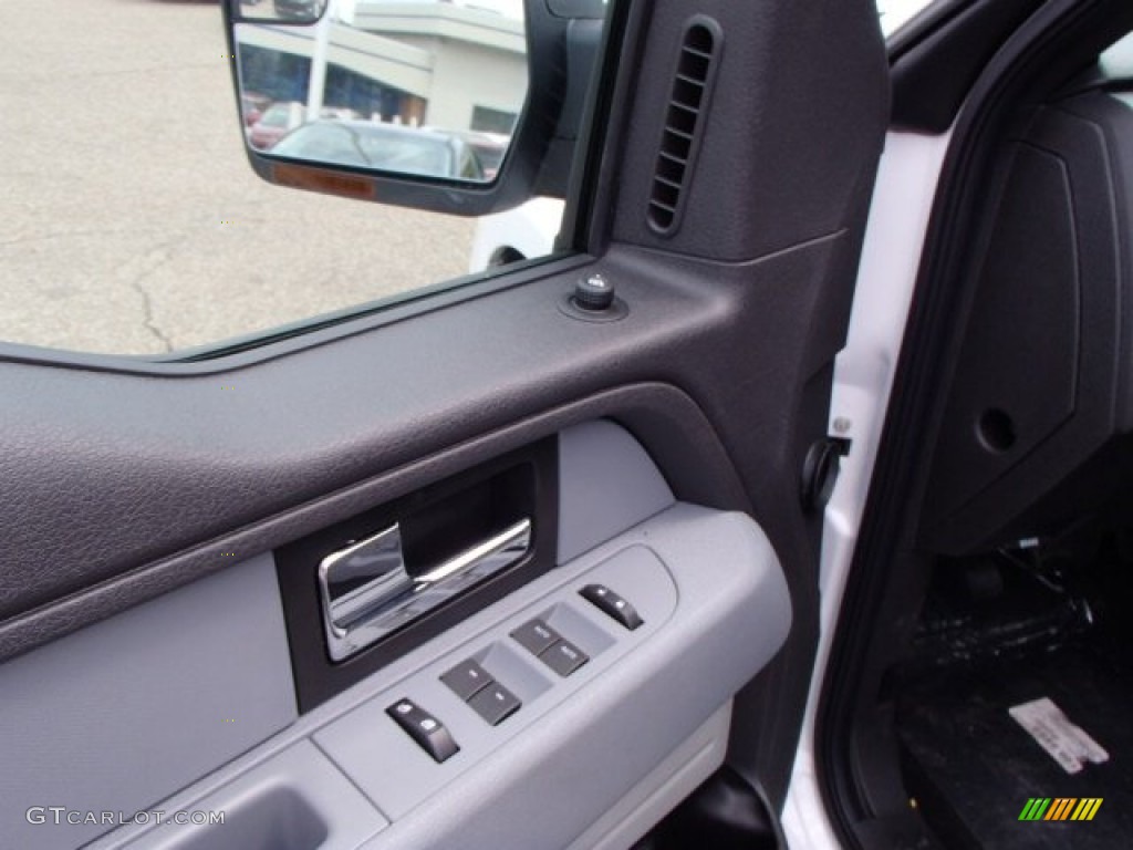 2013 F150 XLT SuperCab 4x4 - Oxford White / Steel Gray photo #14