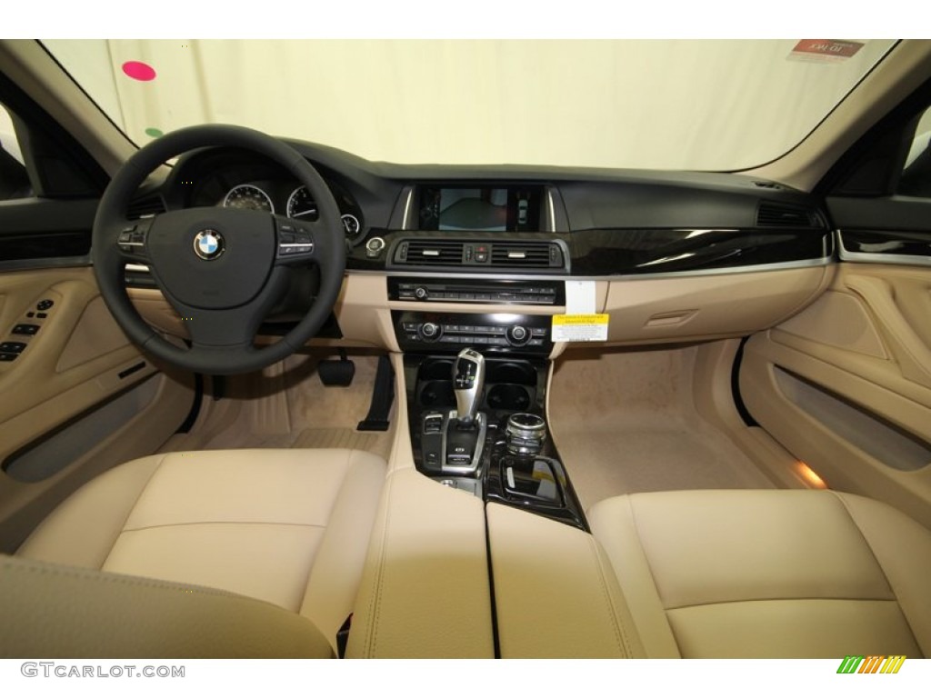 2014 BMW 5 Series 535i Sedan Venetian Beige Dashboard Photo #84225596