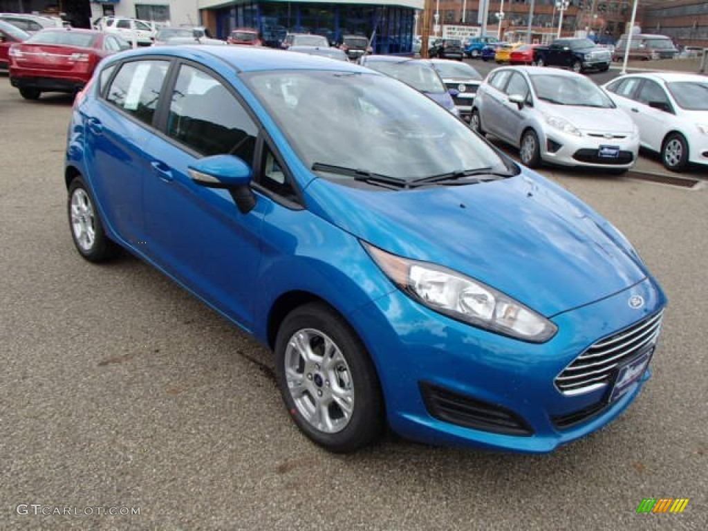 Blue Candy 2014 Ford Fiesta SE Hatchback Exterior Photo #84226425