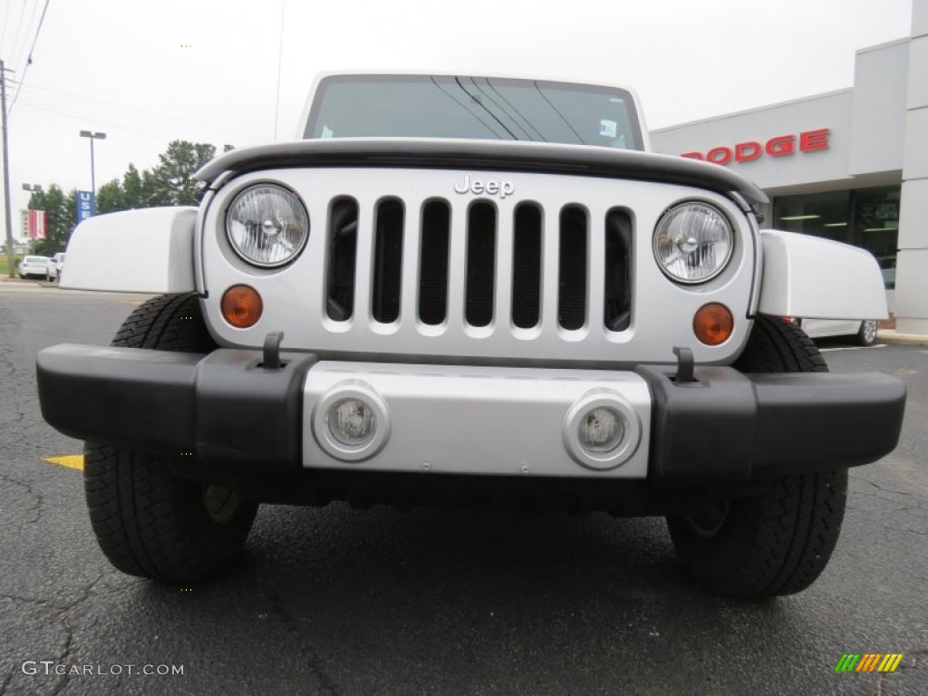 2009 Wrangler Sahara 4x4 - Bright Silver Metallic / Dark Slate Gray/Medium Slate Gray photo #2