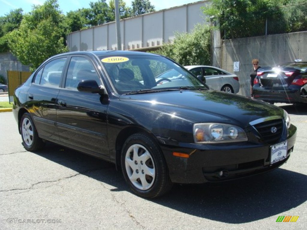 2006 Elantra GLS Sedan - Ebony Black / Gray photo #3