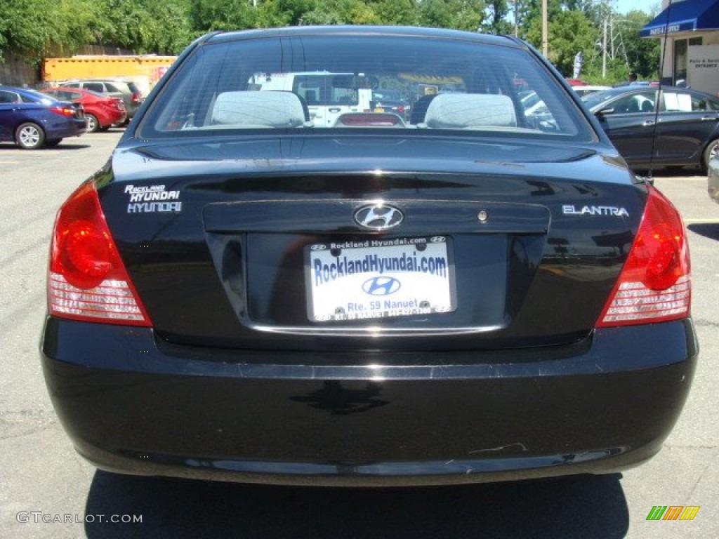 2006 Elantra GLS Sedan - Ebony Black / Gray photo #5