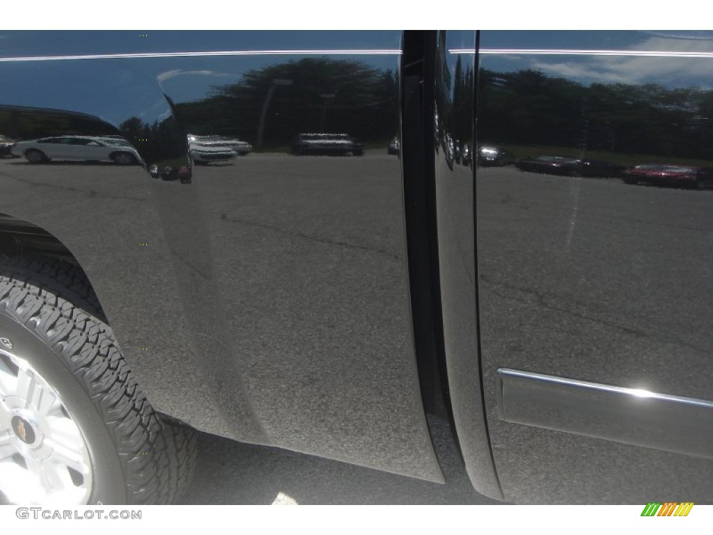 2011 Silverado 1500 LTZ Extended Cab 4x4 - Black / Ebony photo #58