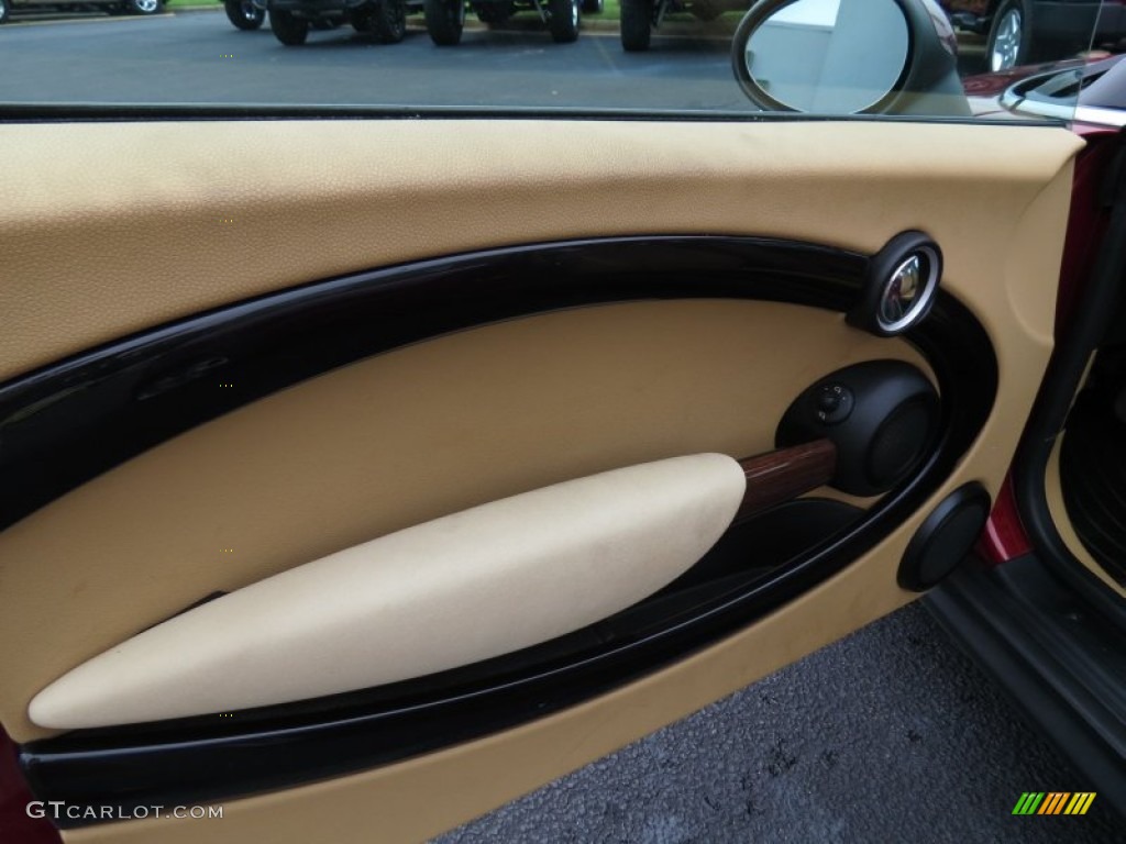2008 Cooper Clubman - Nightfire Red Metallic / Gravity Tuscan Beige photo #11