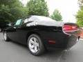 Pitch Black - Challenger SXT Photo No. 2