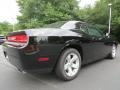 Pitch Black - Challenger SXT Photo No. 3