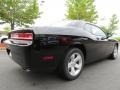 Pitch Black - Challenger SXT Photo No. 3