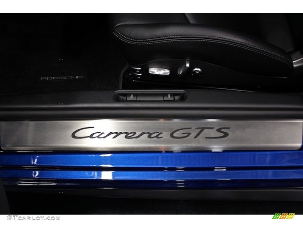 2011 Porsche 911 Carrera GTS Coupe Marks and Logos Photos