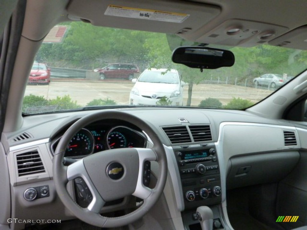 2011 Traverse LS AWD - Cyber Gray Metallic / Dark Gray/Light Gray photo #6