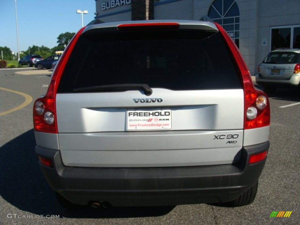 2004 XC90 2.5T AWD - Silver Metallic / Graphite photo #5