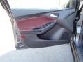 Tuscany Red 2014 Ford Focus SE Hatchback Door Panel