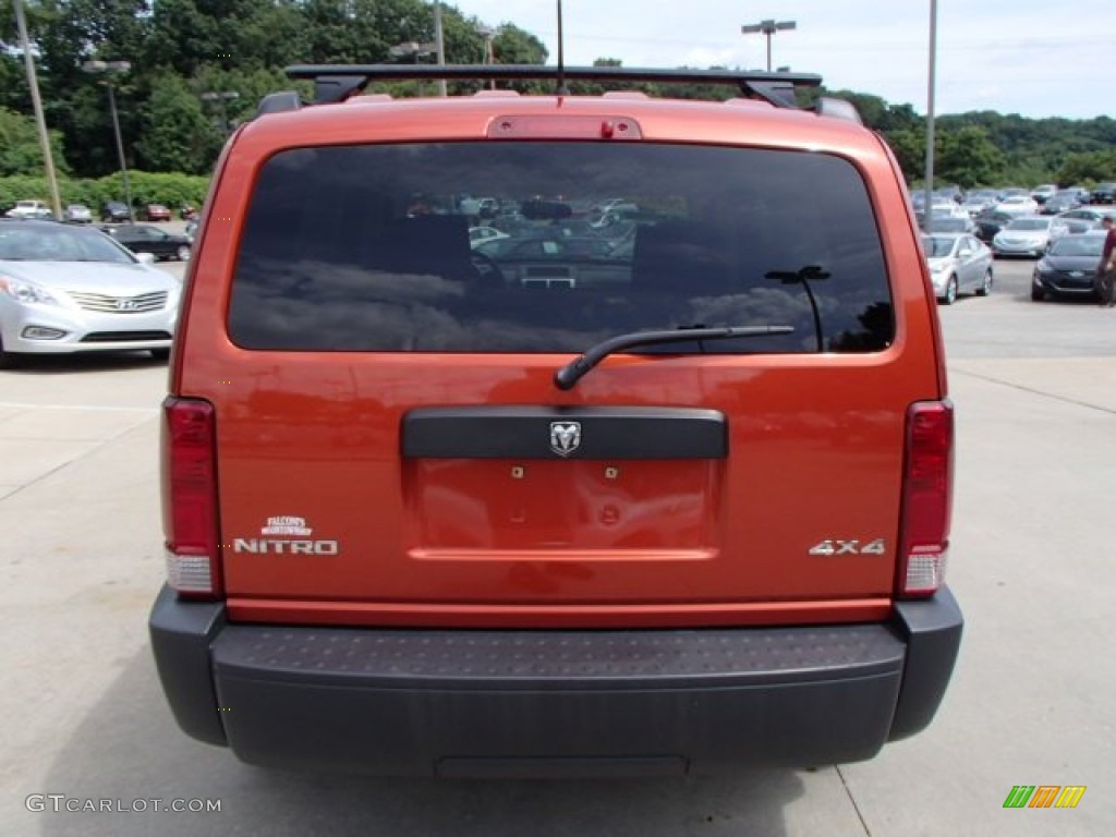 2007 Nitro SXT 4x4 - Sunburst Orange Pearl / Dark Slate Gray/Light Slate Gray photo #7