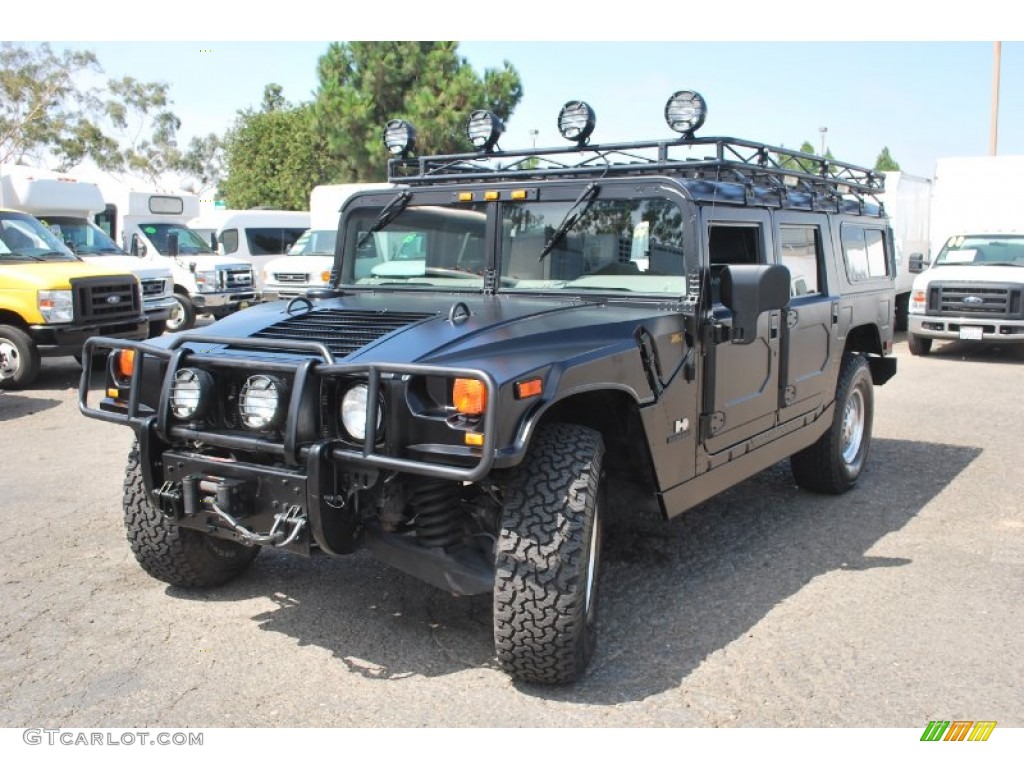 2003 H1 Wagon - Black / Cloud Gray photo #5