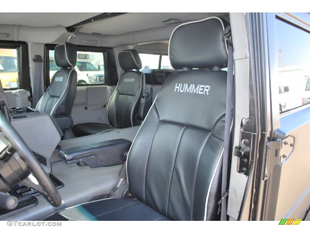 2003 Hummer H1 Wagon Front Seat Photo #84236108