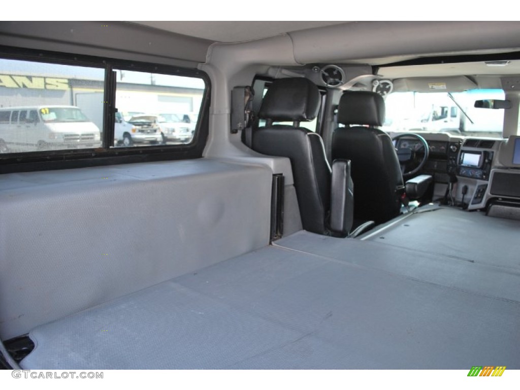 2003 Hummer H1 Wagon Trunk Photo #84236417