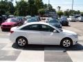 Summit White - Cruze LT Photo No. 3