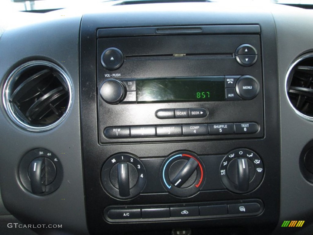 2005 F150 XLT SuperCrew 4x4 - Medium Wedgewood Blue Metallic / Medium Flint/Dark Flint Grey photo #21