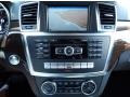 Black - ML 350 4Matic Photo No. 23
