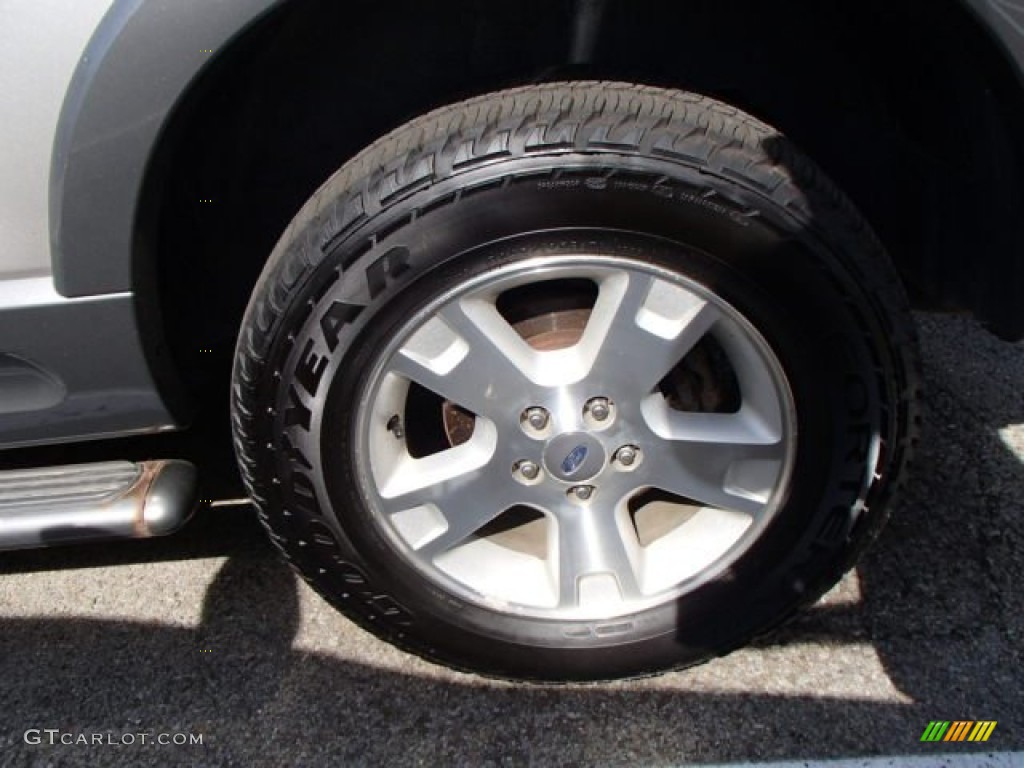 2003 Explorer XLT 4x4 - Silver Birch Metallic / Graphite Grey photo #7