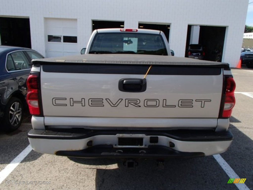 2006 Silverado 1500 Work Truck Regular Cab 4x4 - Silver Birch Metallic / Dark Charcoal photo #5