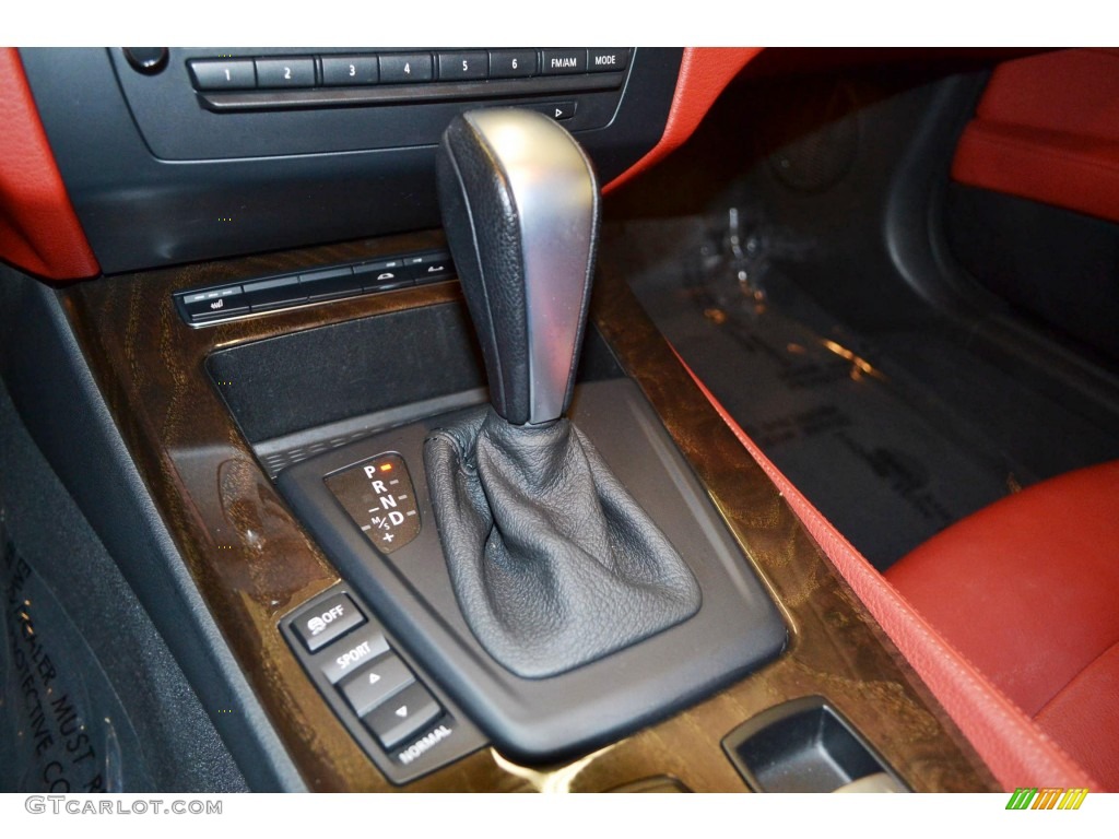 2011 Z4 sDrive30i Roadster - Alpine White / Coral Red photo #20