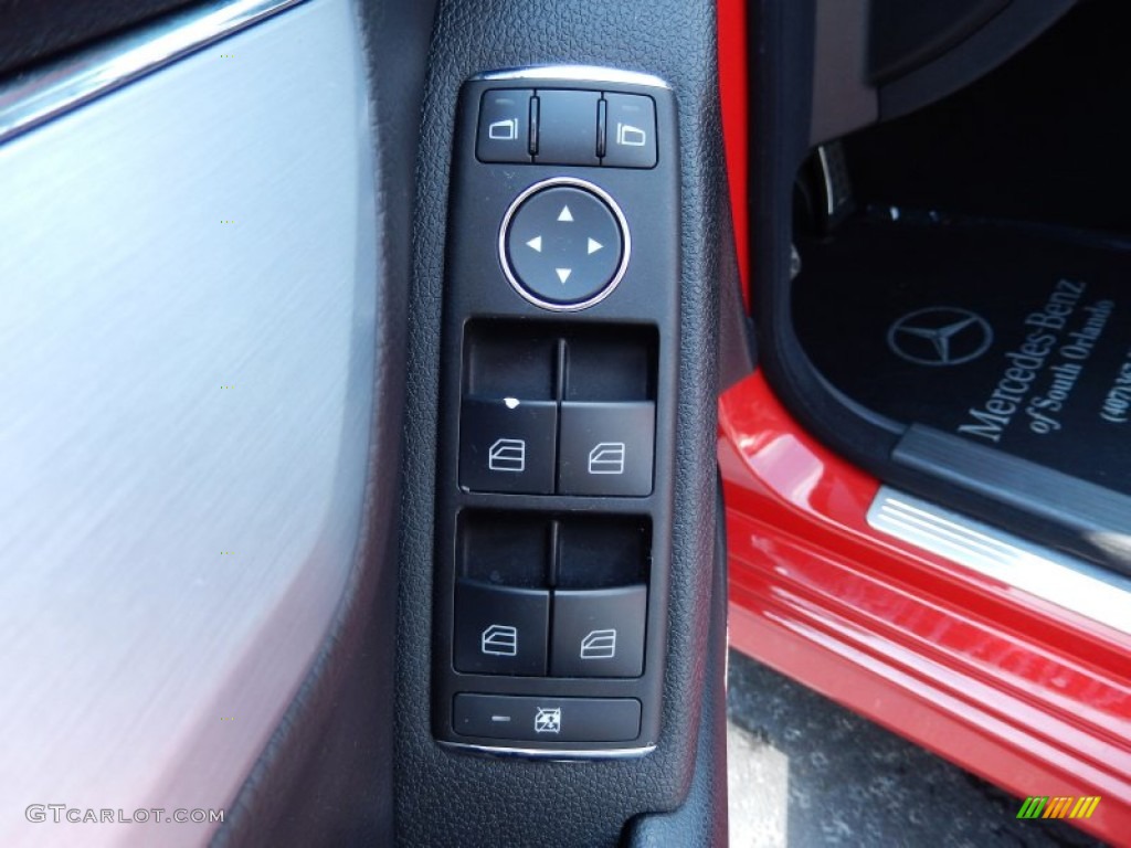 2008 Mercedes-Benz C 300 Sport Controls Photo #84239678