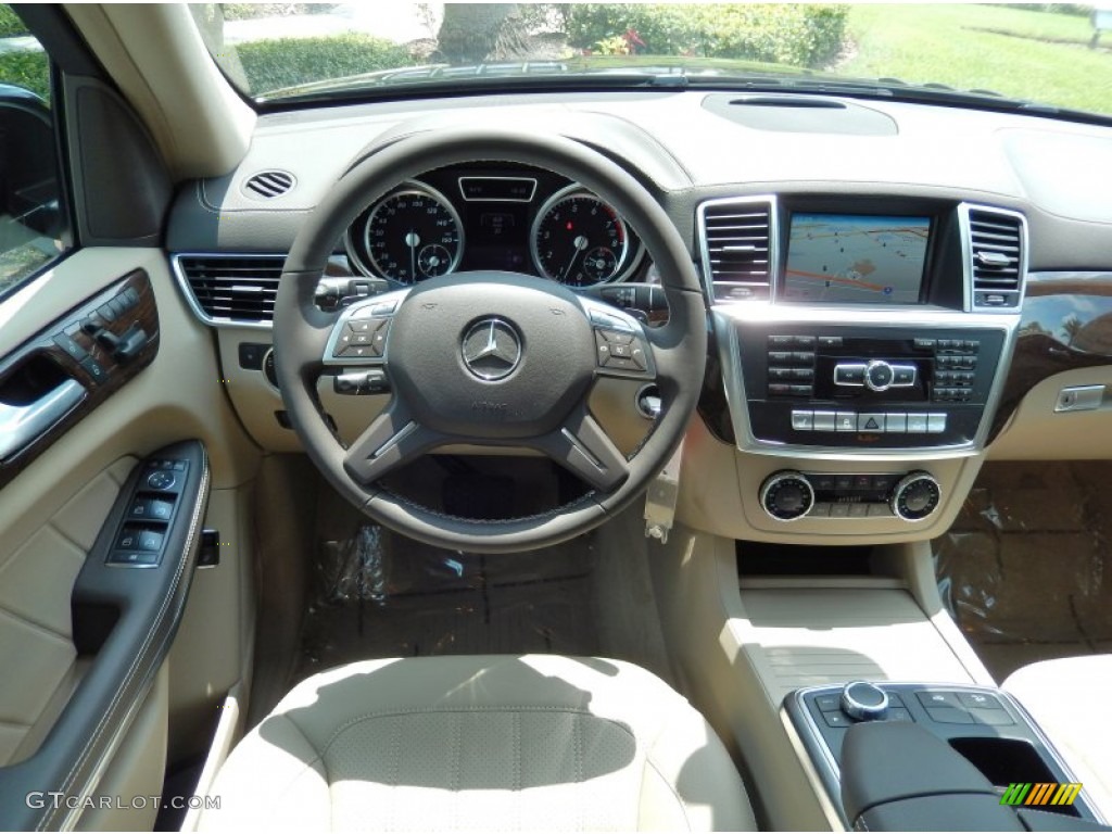2014 Mercedes-Benz GL 450 4Matic Almond Beige Dashboard Photo #84241445