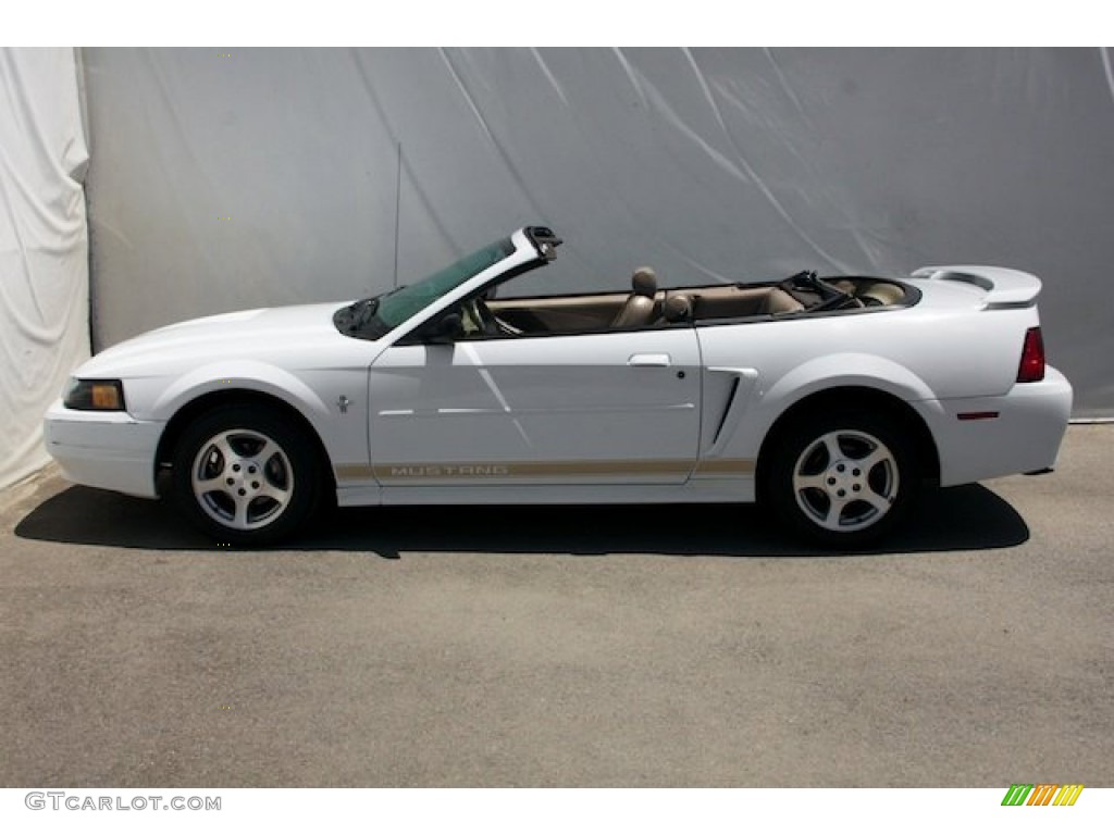 2002 Mustang V6 Convertible - Oxford White / Medium Parchment photo #10