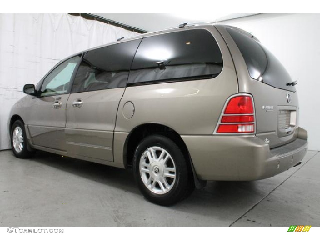 2004 Monterey Premier - Arizona Beige Metallic / Pebble photo #10