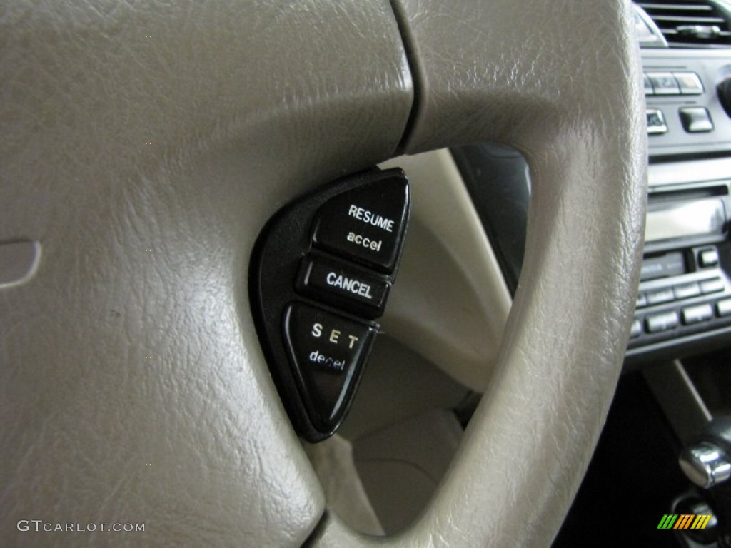 2002 Accord EX Sedan - Taffeta White / Ivory photo #17