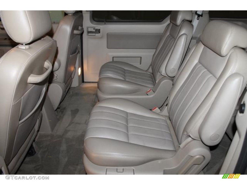 2004 Mercury Monterey Premier Rear Seat Photo #84247070