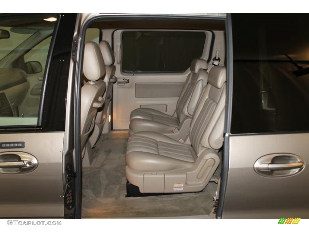 2004 Monterey Premier - Arizona Beige Metallic / Pebble photo #47
