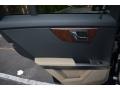Black - GLK 350 4Matic Photo No. 23